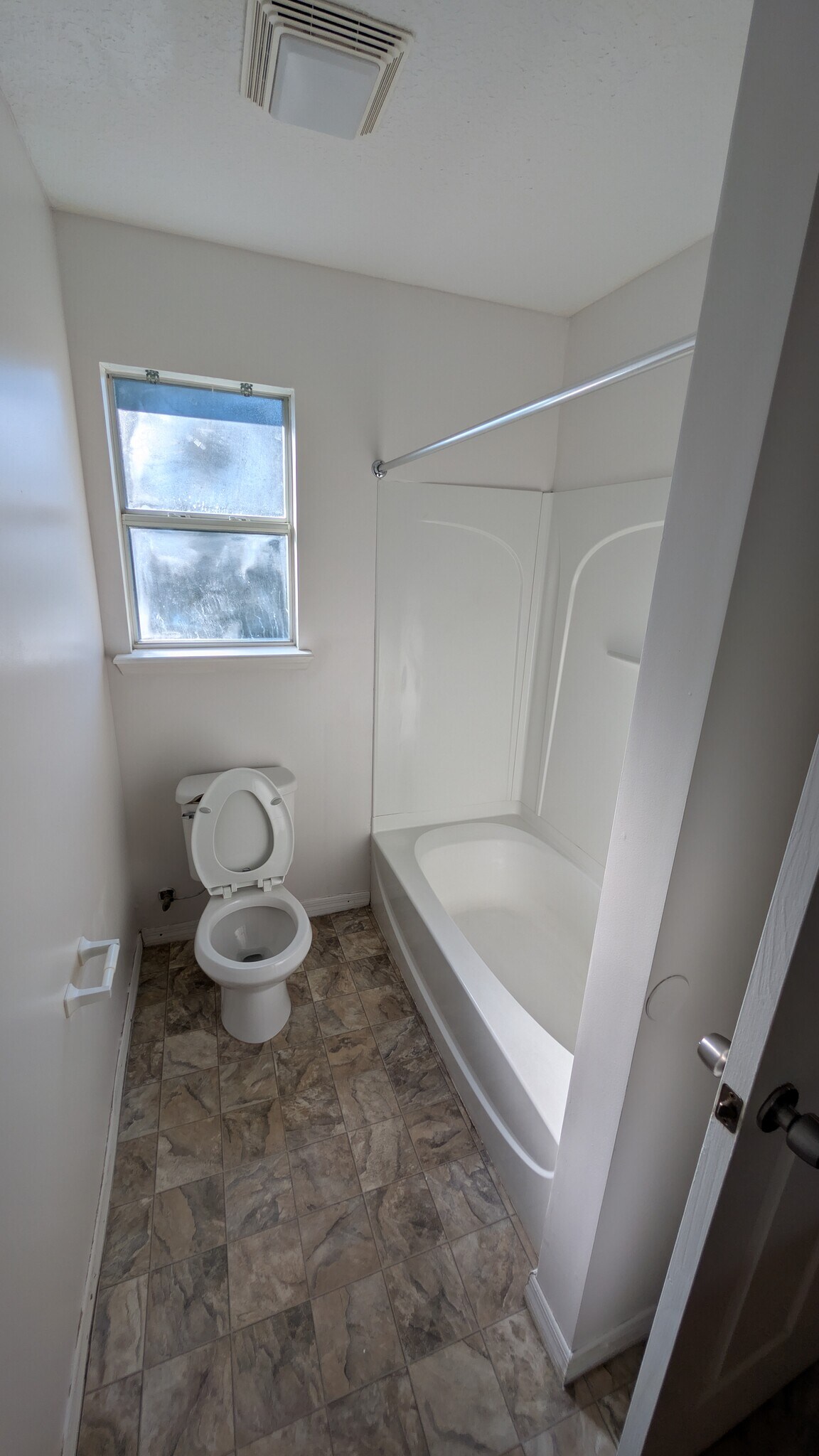 Building Photo - 7594 Taylor Field Rd