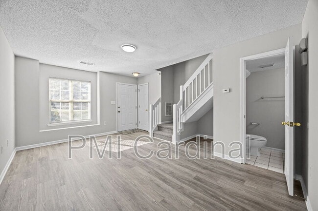 Building Photo - 12414 Bluestem Ln