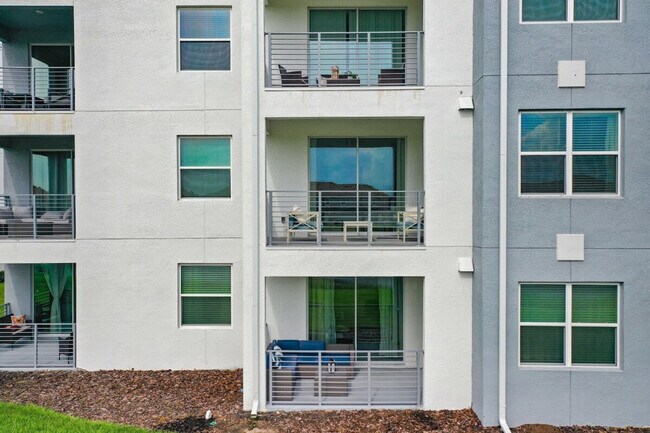 Building Photo - 3120 Paradox Cir