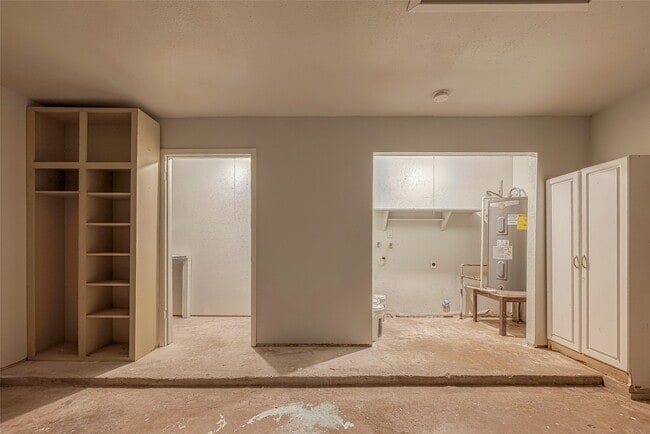 Building Photo - 505 Stoneledge Dr