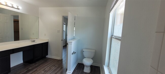 Building Photo - 1426 Ruthven St