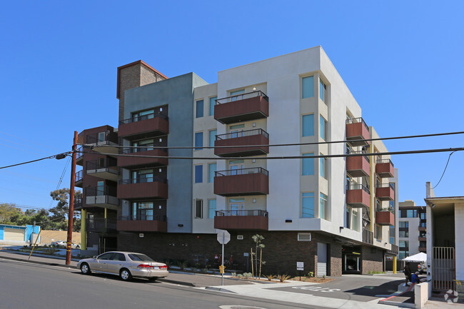Building Photo - Citronica II