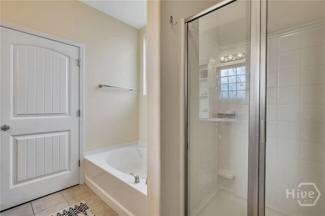 Building Photo - 106 Laurel Ln