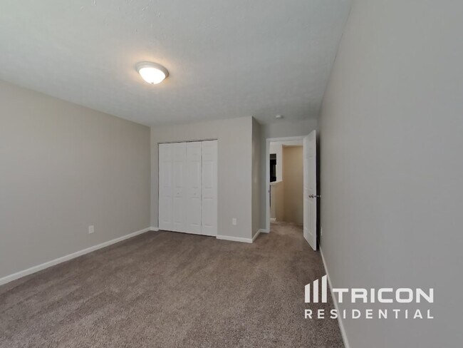 Building Photo - 3310 Shadow Creek Blvd