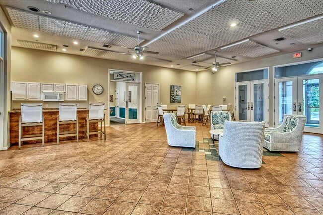 Building Photo - 8375 Glen Rose Way