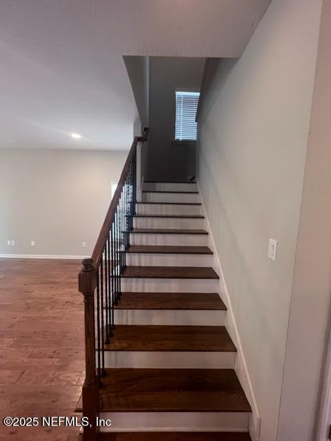 Building Photo - 37 Fernbrook Dr