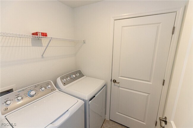 Building Photo - 16524 Kingwood Ln