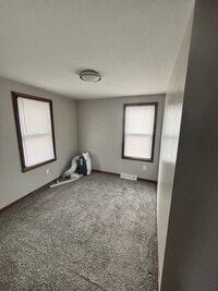 Building Photo - 620 Hemenway Pl