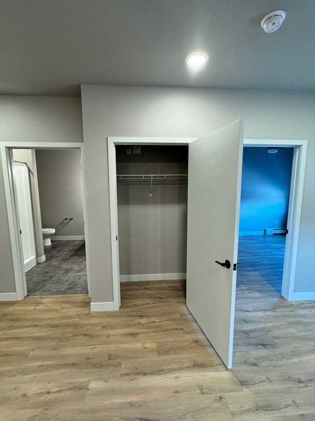 Interior Photo - JP Place