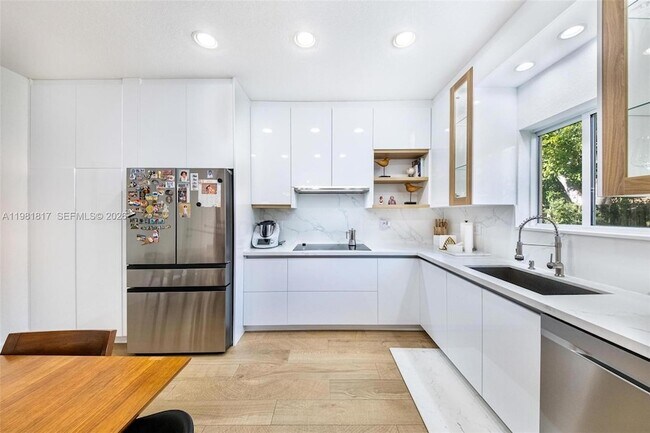 Building Photo - 22536 SW 94th Pl