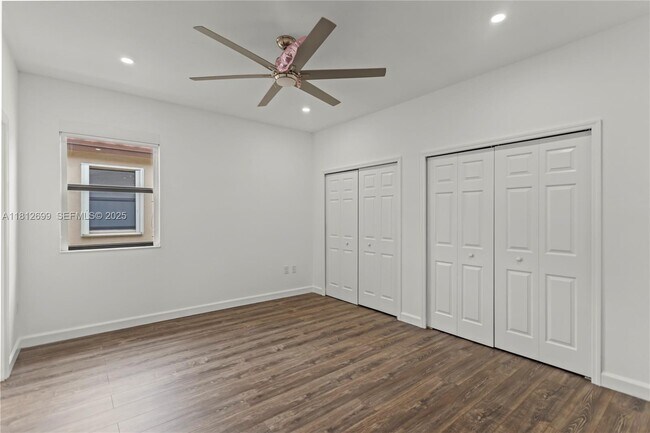 Building Photo - 3502 W 86th Terrace