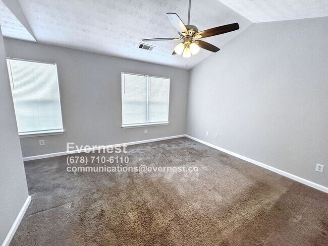 Building Photo - 7035 Setters Way