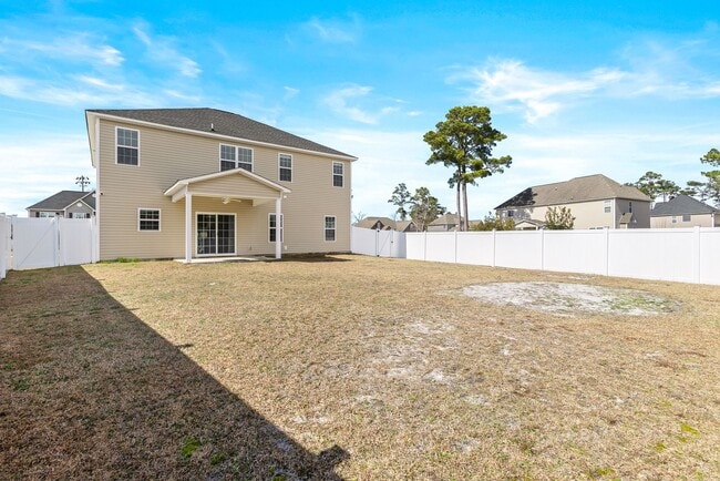 Building Photo - 304 Little Egret Ln