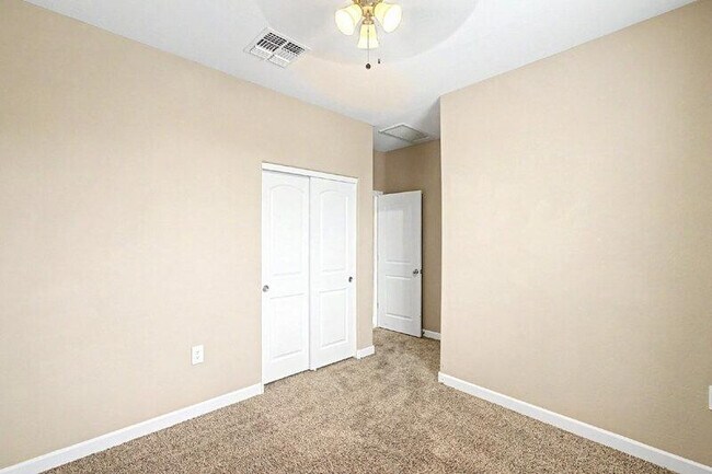 Building Photo - 8271 W Ebbets Ct