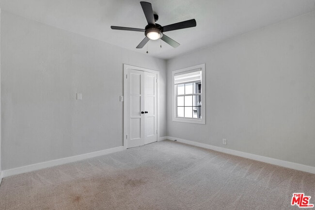 Building Photo - 713 W 118th St