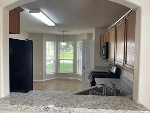 Building Photo - 23 N Golden Oak Dr