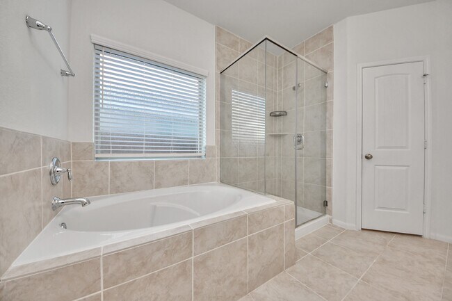 Building Photo - 24111 Golden Fallow Dr