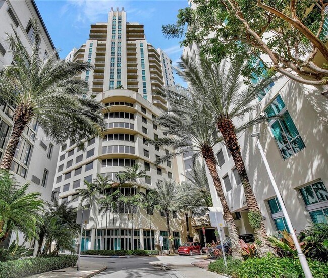Building Photo - 9055 SW 73rd Ct