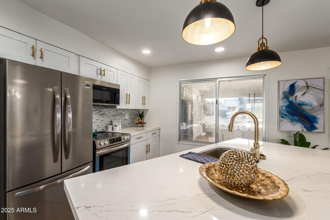 Building Photo - 9339 W Spanish Moss Ln