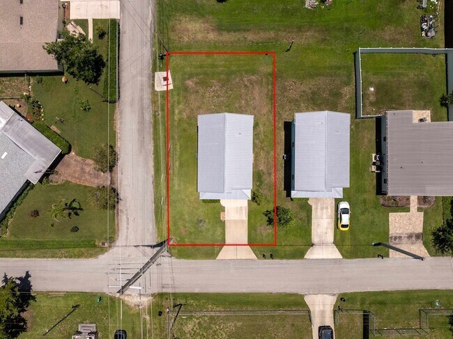 Building Photo - 790 S Rodriquez St
