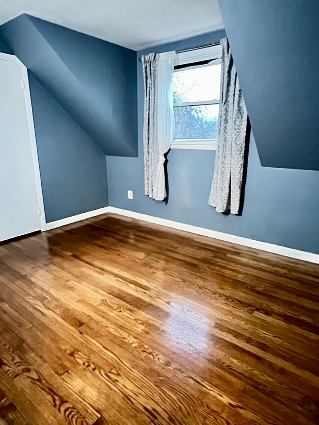 Building Photo - 22 Avenue D