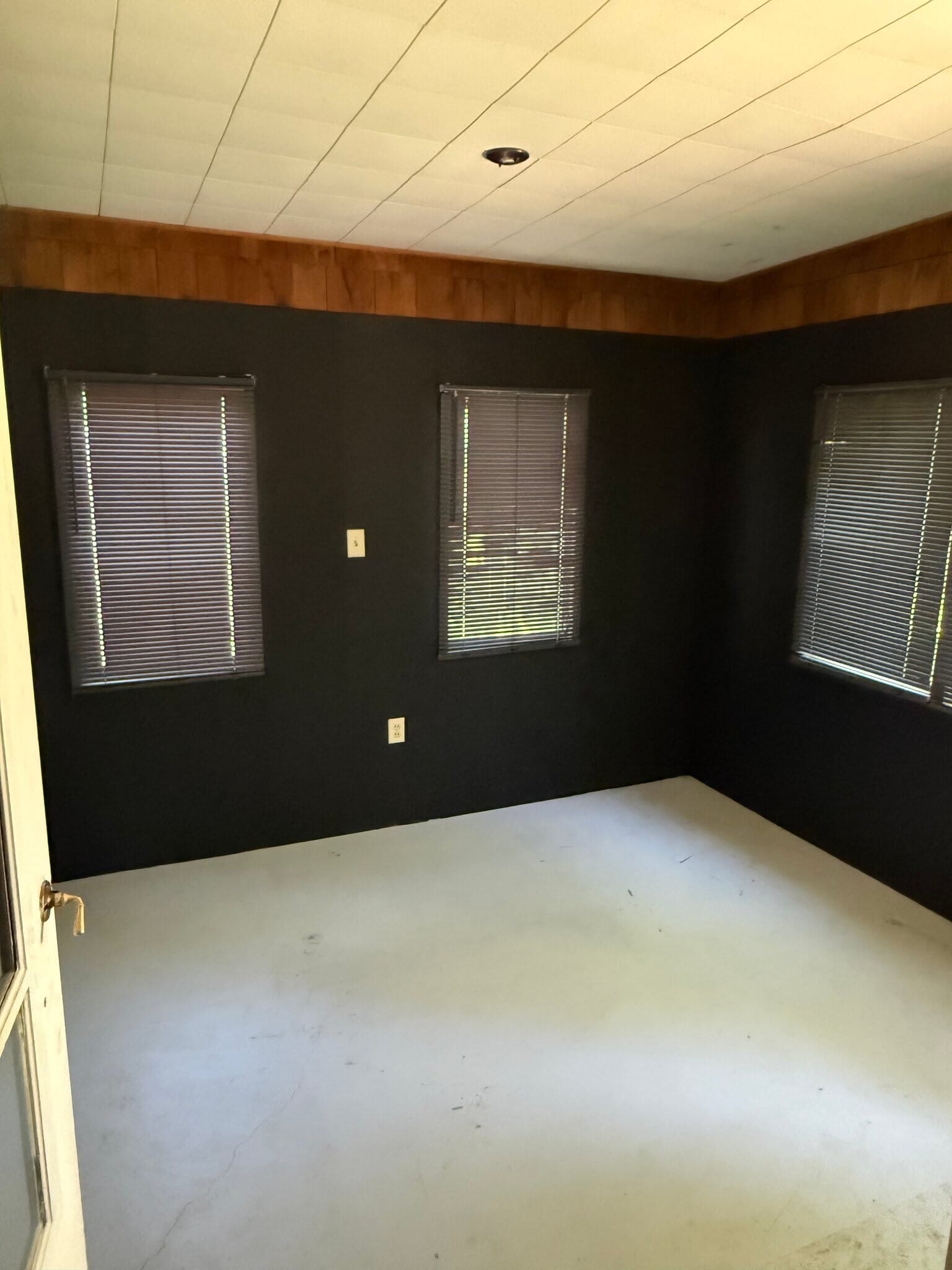 Building Photo - 1218 Rice Ave