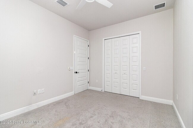 Building Photo - 2969 Avalonia Dr