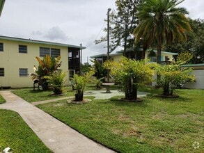 Building Photo - P234 - Lynd #10
