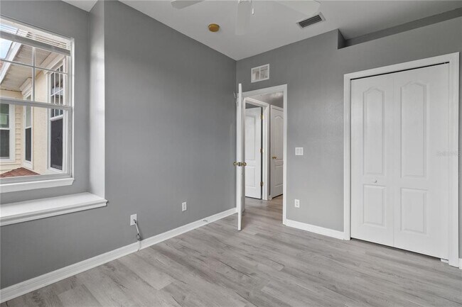 Building Photo - 1147 Jonah Dr