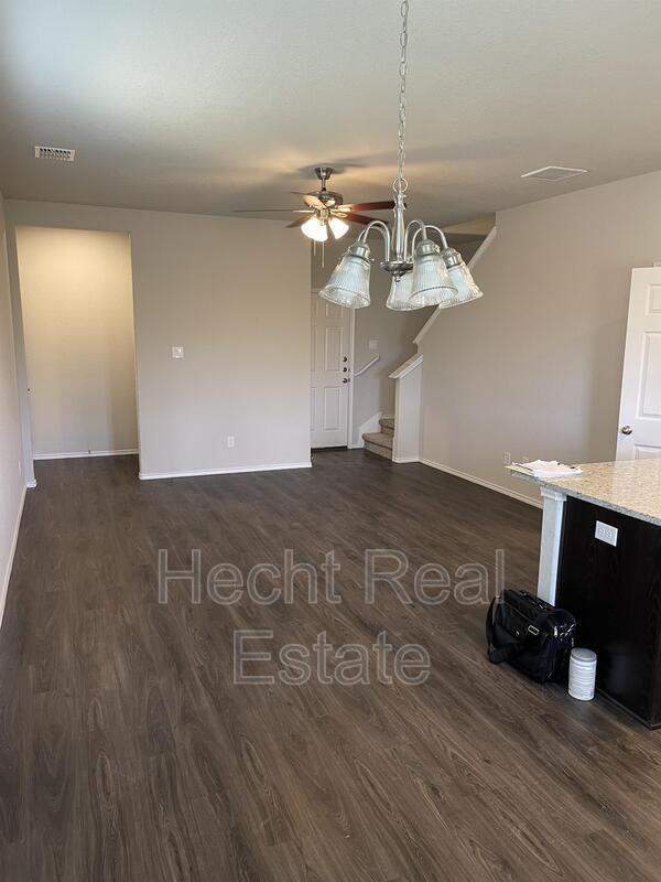 Building Photo - 9102 Canyon Bnd
