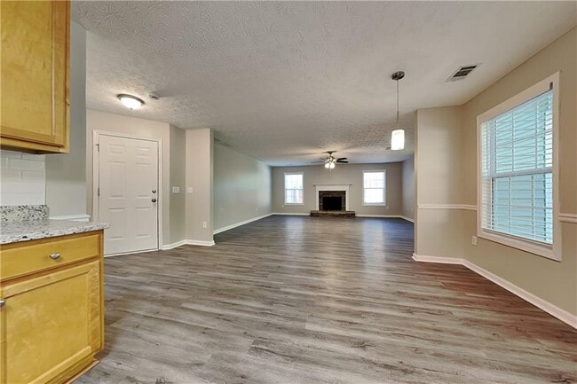 Building Photo - 3265 Watson Gate Rd SW