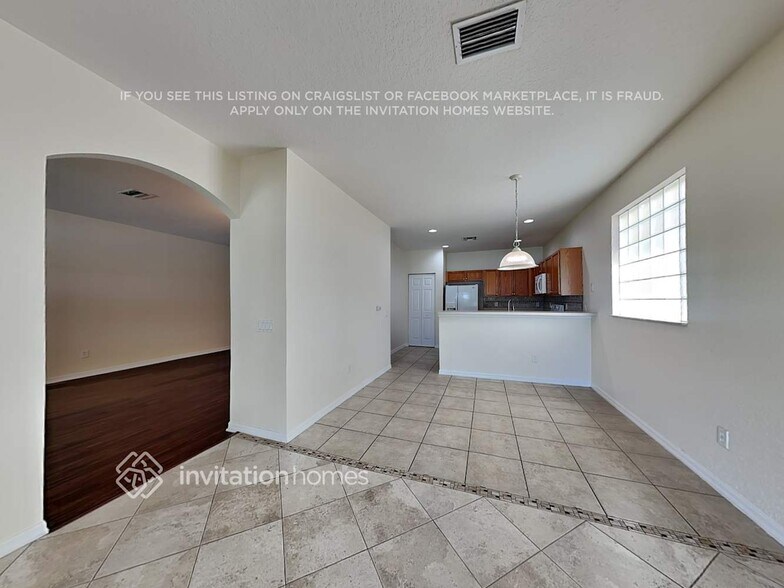 Building Photo - 817 Quartz Terrace