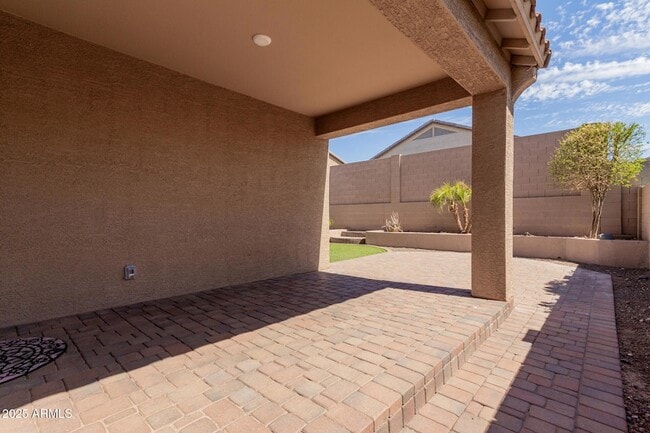 Building Photo - 10743 W Bronco Trail
