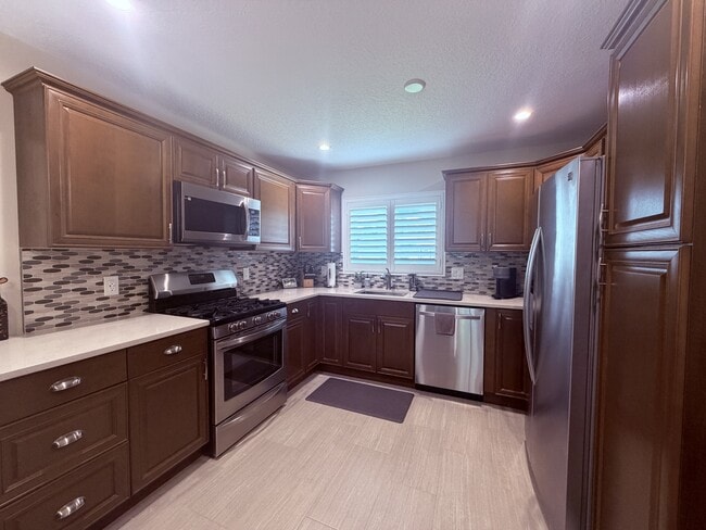 Building Photo - 4822 Gamling Ln