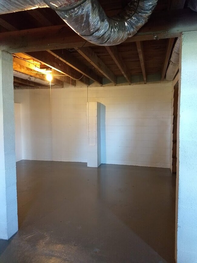 Building Photo - 1164 Bowman Loop