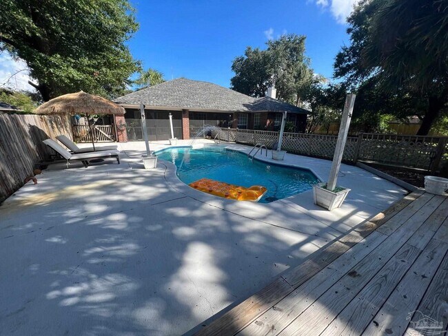 Building Photo - 1959 Melissa Oaks Dr