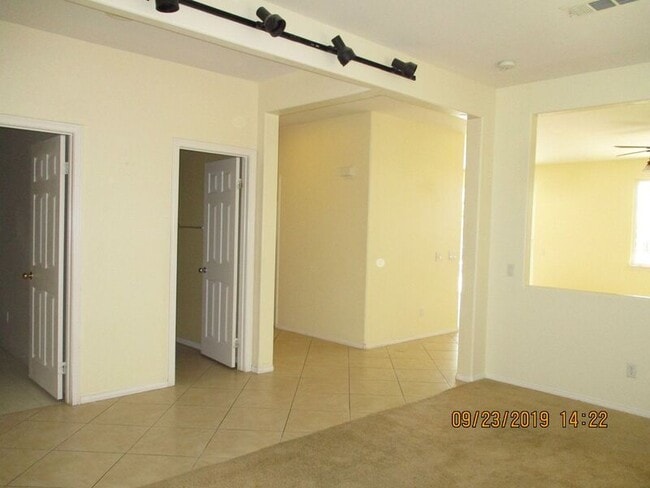 Building Photo - 31419 Orchard Ln