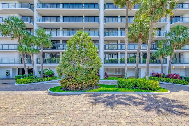 Building Photo - 3440 S Ocean Blvd