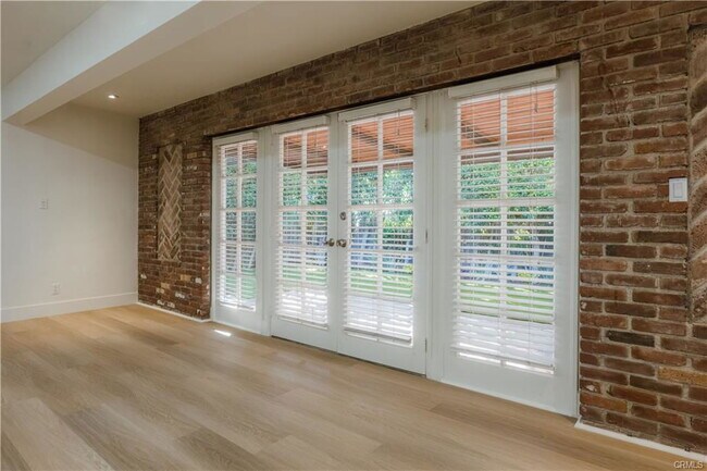 Building Photo - 19024 Miranda St