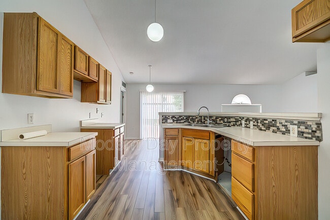 Building Photo - 3059 Magellan Ave