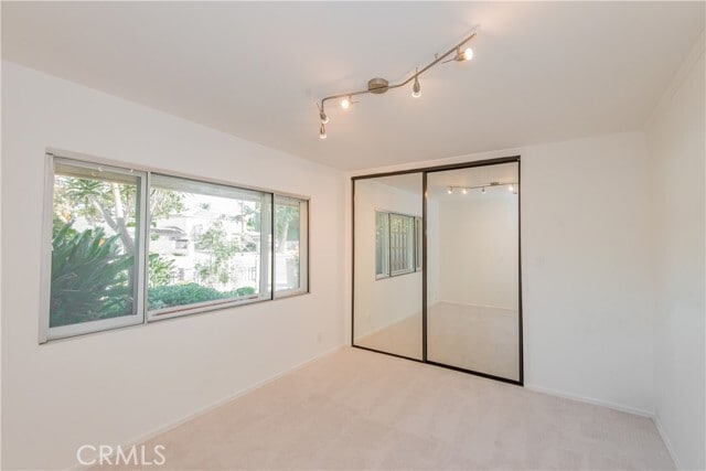 Building Photo - 13104 Magnolia Blvd