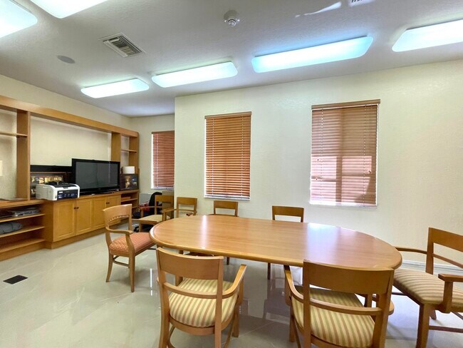 Building Photo - 11028 Legacy Dr