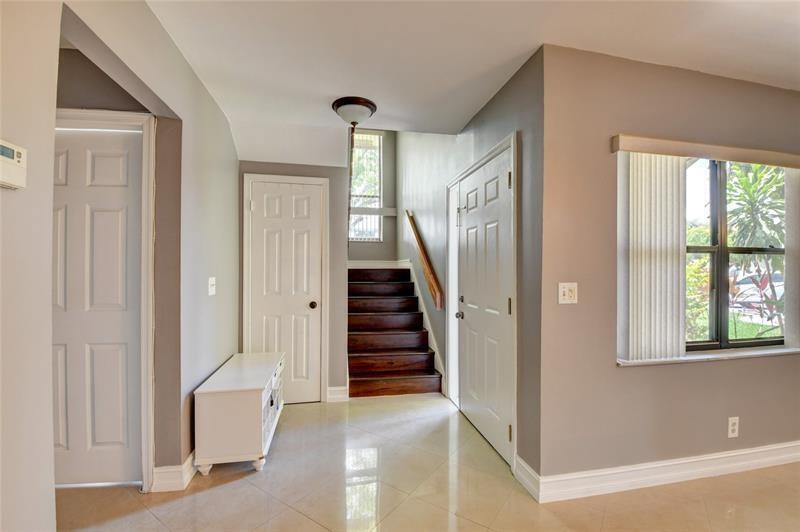 Building Photo - 9316 Ketay Cir