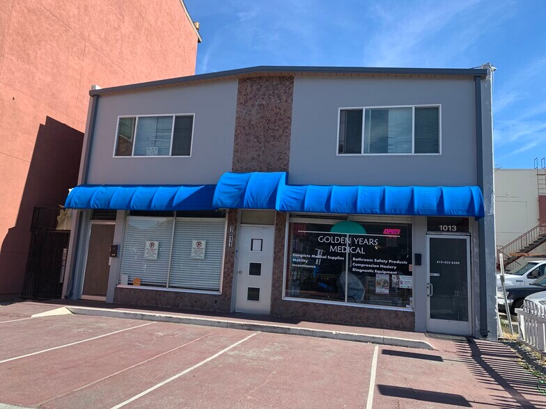 Building Photo - 1011 2nd St