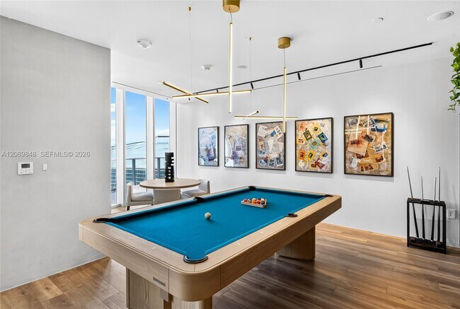 Building Photo - 1400 Biscayne Blvd