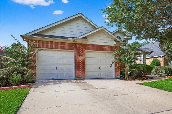 Building Photo - 2815 Sage Creek Ct