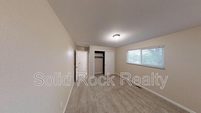 Building Photo - 5413 Mira Loma Cir