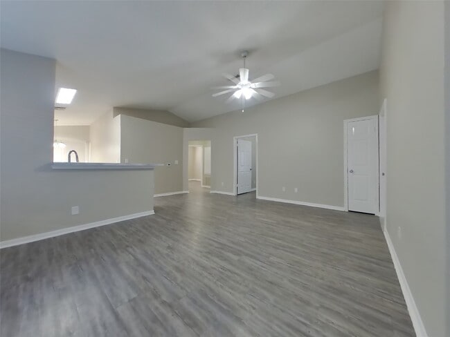 Building Photo - 3151 Kelling St