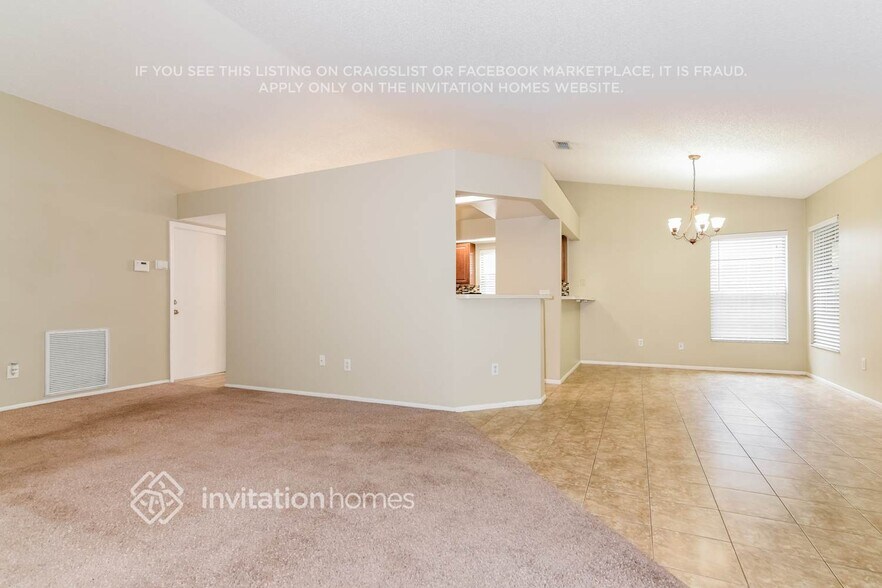 Building Photo - 11001 Kenbrook Dr