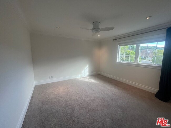 Building Photo - 1419 Avenida de Cortez